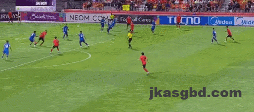 亚冠精英-申花客场1-2遭江原逆转 特谢拉难救主