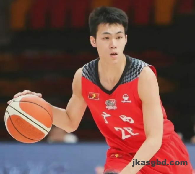 26岁广西球王，在质疑声中成为本土得分王